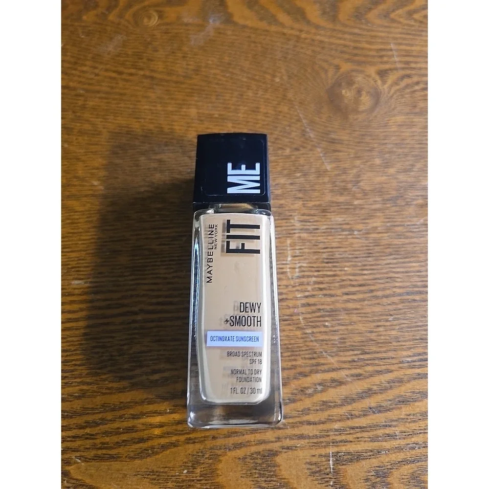 MAYBELLINE FIT ME FOUNDATION Matte + Poreless 1 oz Shade #310 Sun‎ Beige NEW